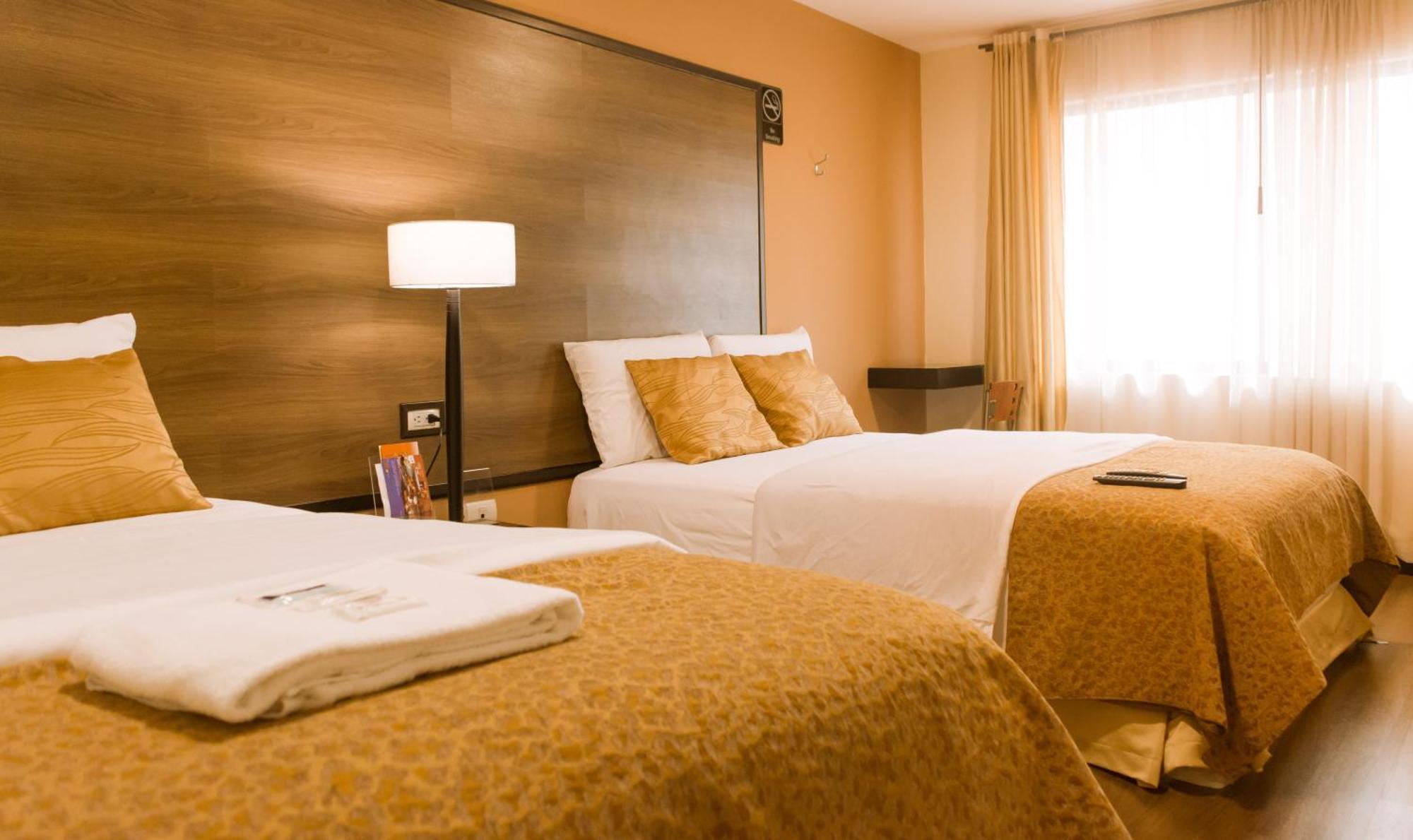 Hotel La Farola Cuenca Bagian luar foto